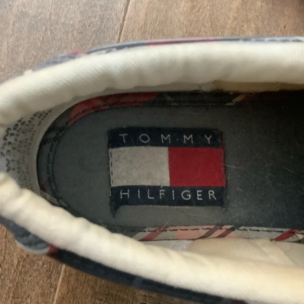 Tommy Hilfiger Red and Blue Plaid Sneakers, 7.5